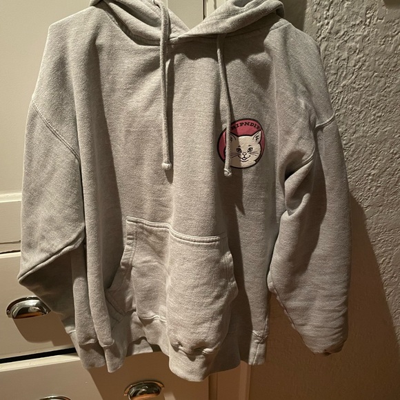 Zumiez sweater - Picture 1 of 1